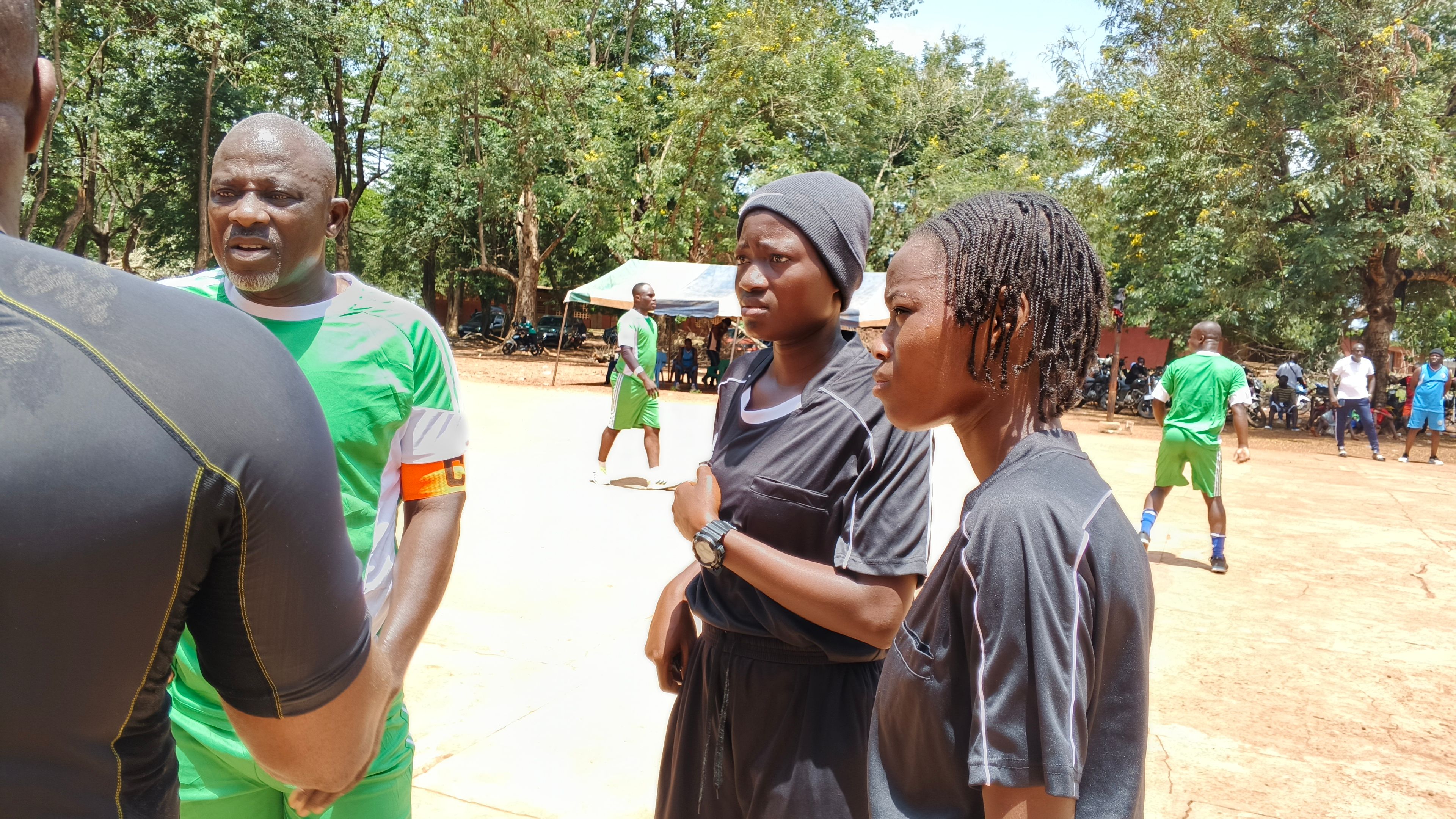 Vavoua : deux jeunes arbitres féminines se distinguent sur les terrains