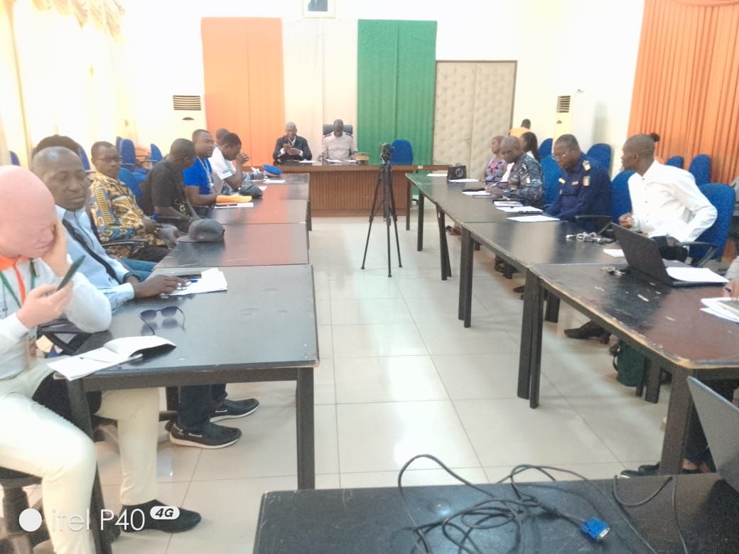 Tall Fousseni, président du conseil d'administration de l'ONG CLUCOD, lors de l'atelier sur l'interdiction de fumer à Daloa.