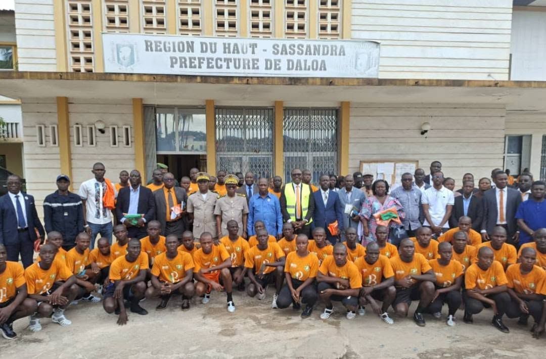 Les forces de défense et de sécurité présentes à la cérémonie du civisme à Daloa.