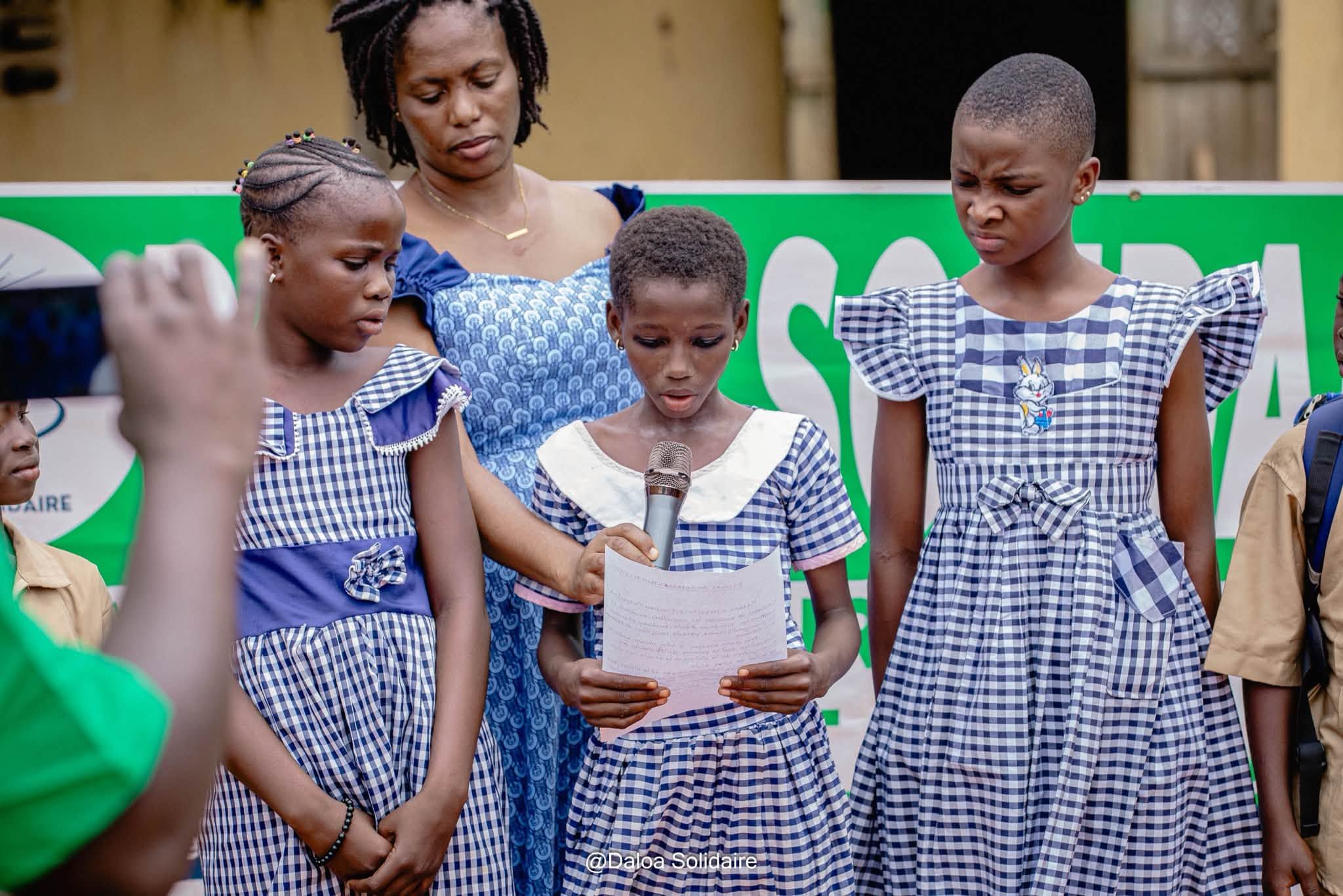 daloa360-ceremonie-livraison-ecole-dioulabougou-septembre-2026-discours-éleves.jpg