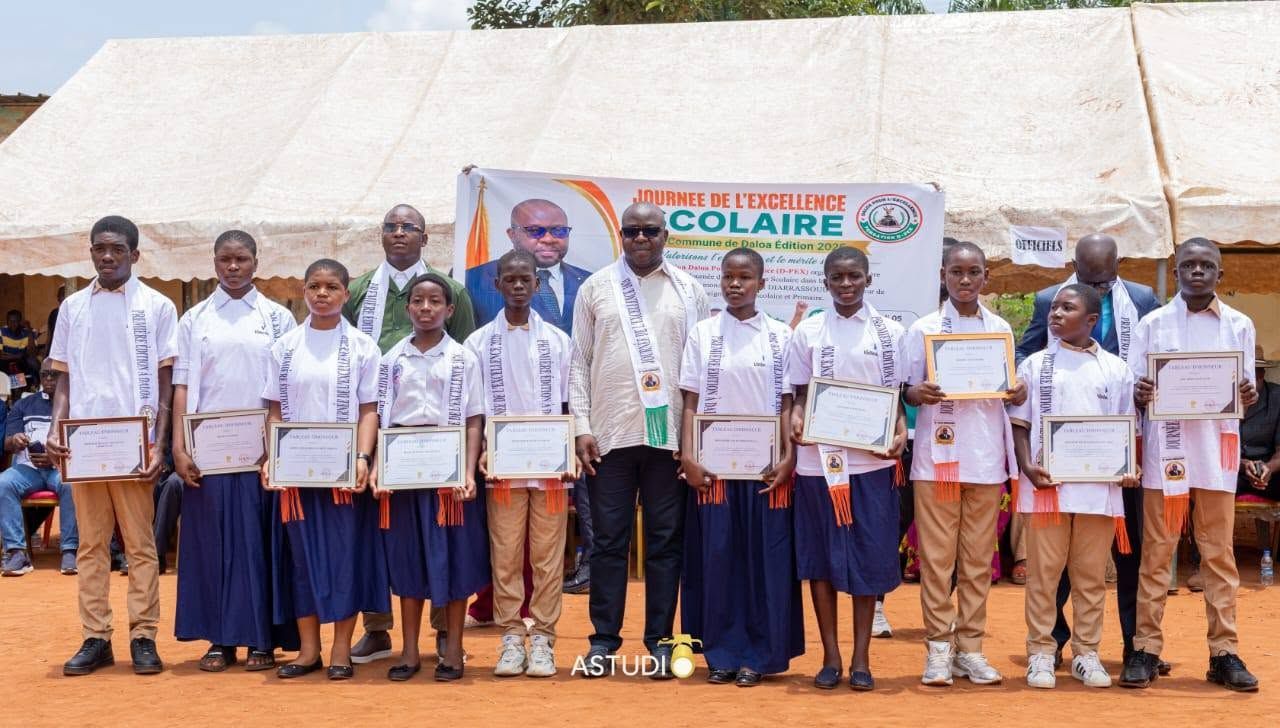 daloa360-laureats-excellence-scolaire-daloa-5-septembre-2026-les-laureats.jpg