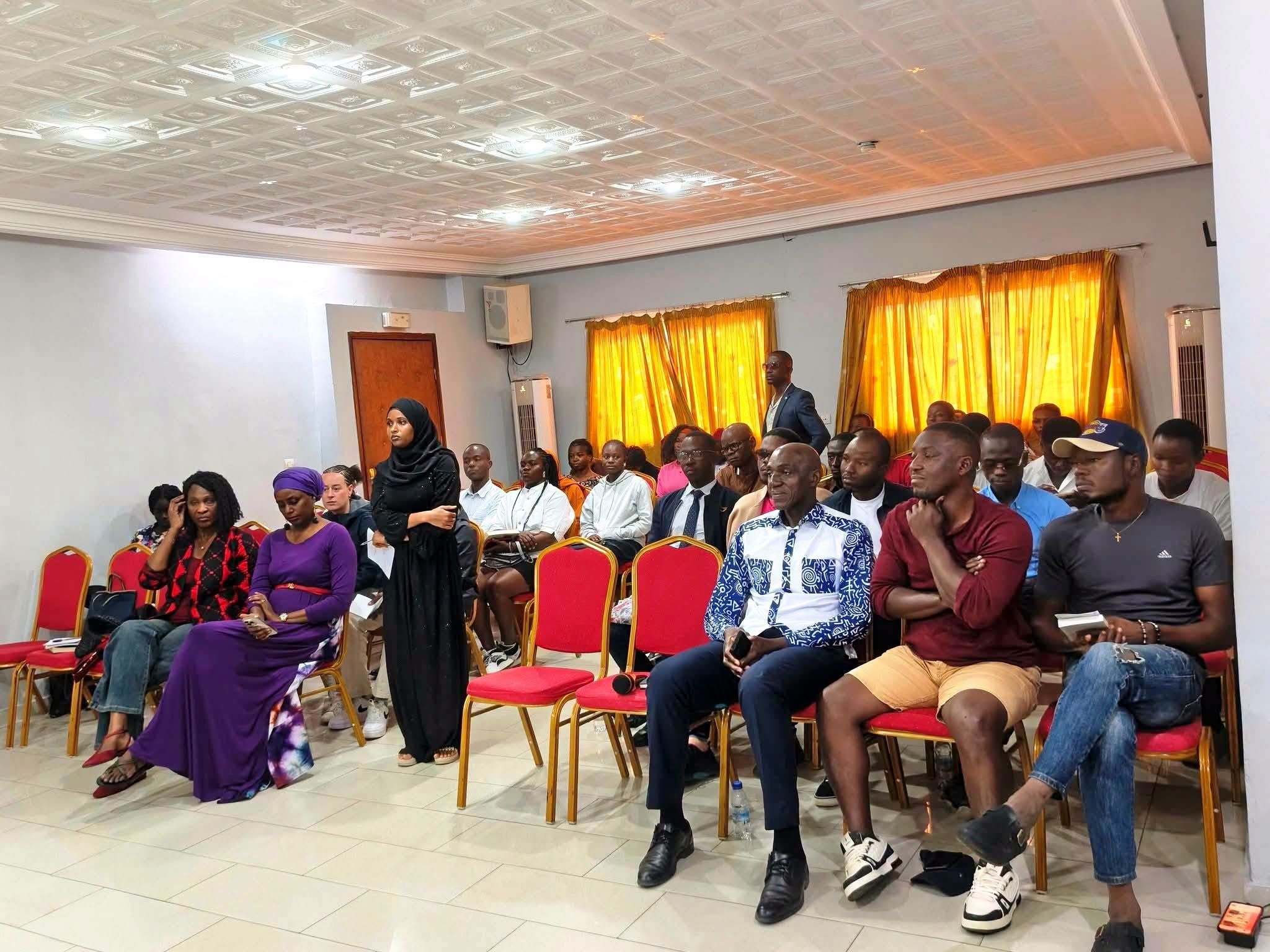 panel-critique-litteraire-ivoirienne-aout-2026-.jpeg