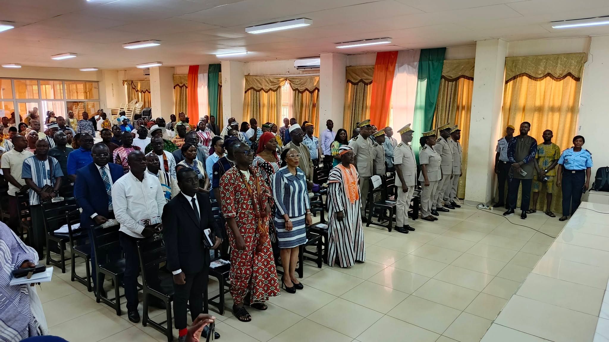 panel-modernisation-service-public-daloa-24-juin-2026_.jpg