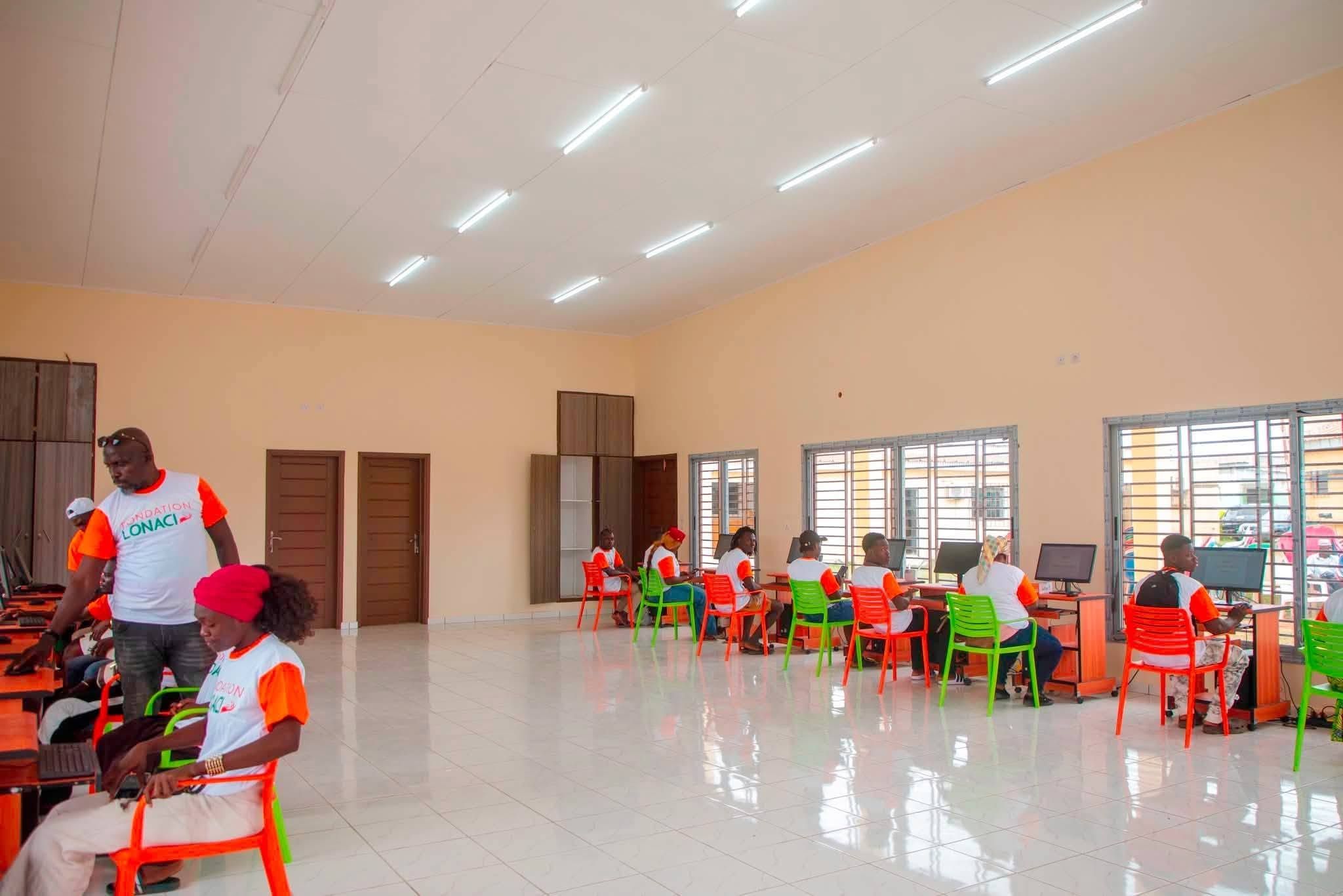 remise-cles-vavoua-salle-multimedia-aout-2026-daloa360-acu.jpg