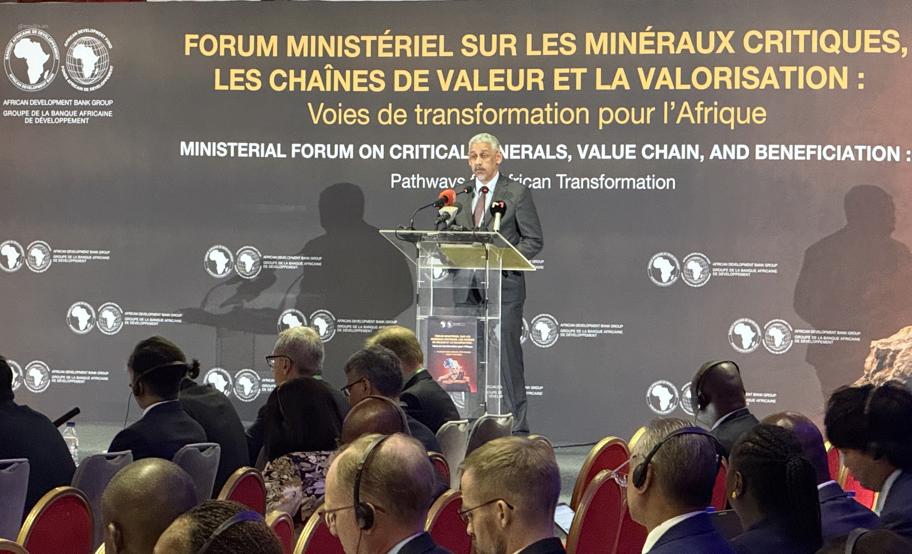Ouverture du Forum ministériel sur les minéraux critiques à Abidjan par le président de la BAD, Sidi Ould Tah, le 10 juillet 2026.